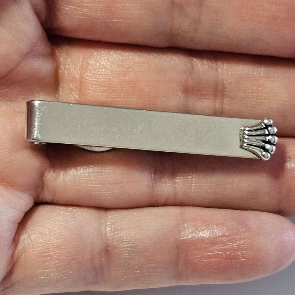 Swank silver tone tie clip with crown